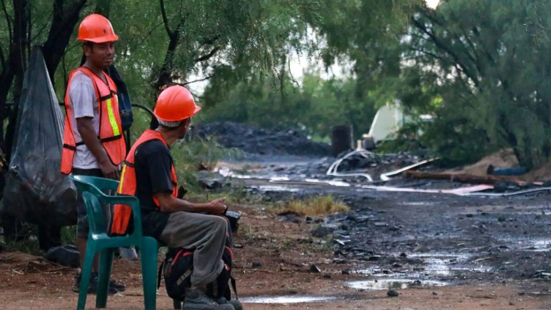 Mineros atrapados en Sabinas, Coahuila AMLO acusa uso político de tragedia